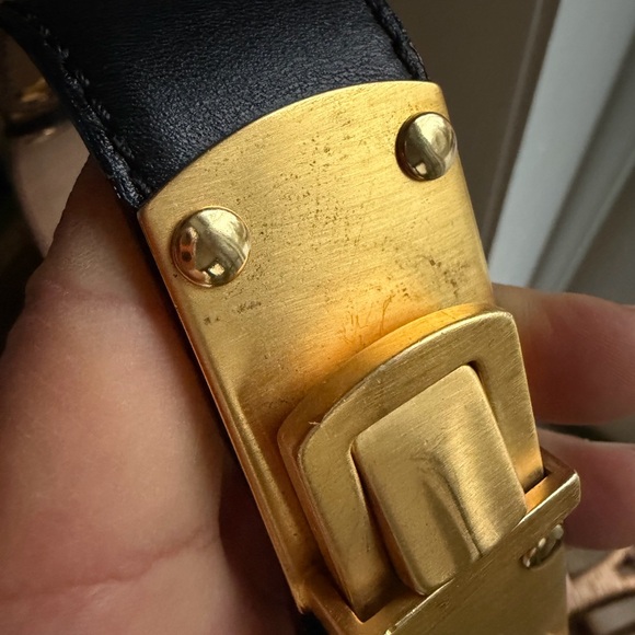 Donna Karan VTG Black Leather and Golden accents chains - Italy- Size Petite S - Picture 5 of 9